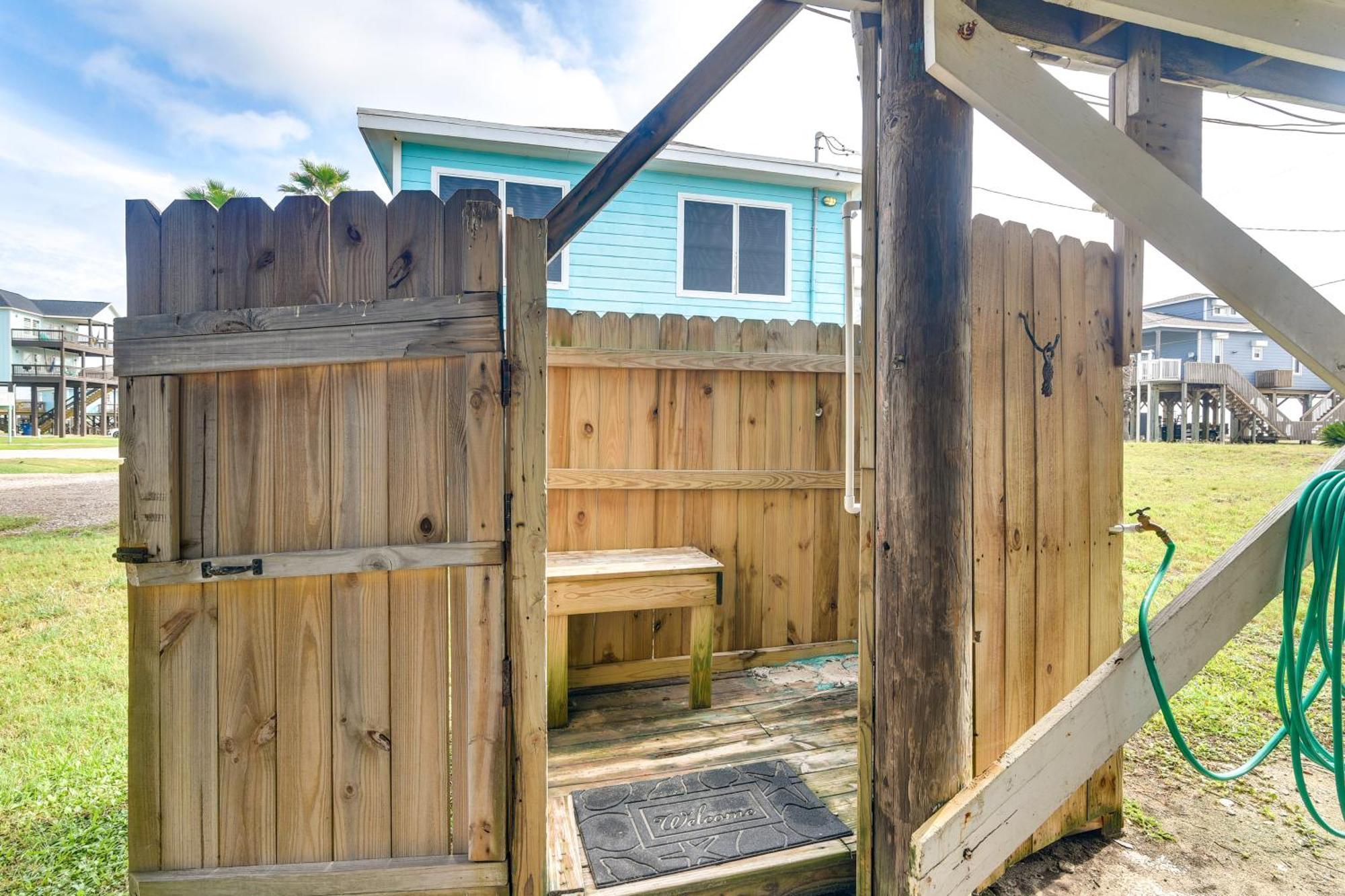 Second-Row Surfside Beach House Newly Renovated! 외부 사진